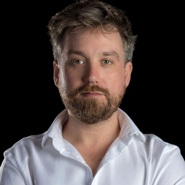 Nicholas Scott